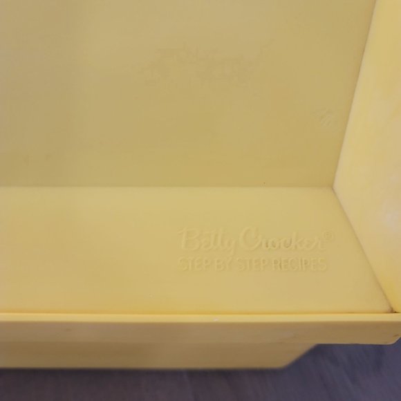 Vintage 1976 Betty Crocker STEP BY STEP Recipe Card File Library w/ Yellow Box - Picture 5 of 8